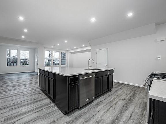 3rd image of 535 Watercress Dr #535