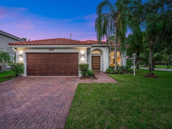 1601 NW 143rd Ter, Pembroke Pines, FL 33028