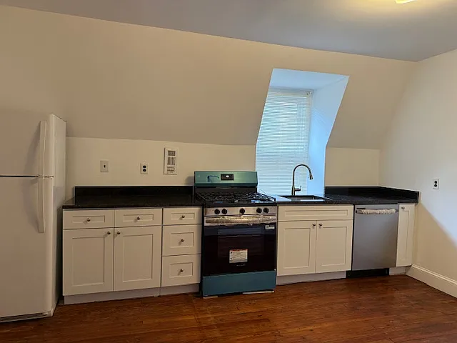 4203 Pine St #3F — Photo 4