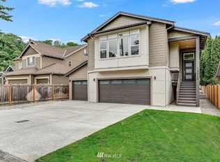 13030 56th Ave S #Z, Seattle, WA 98178