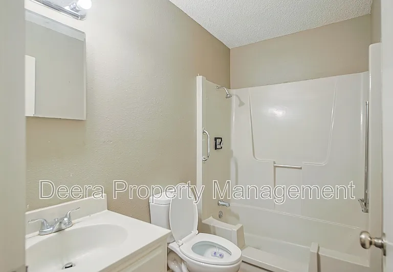 Manor Place — Photo 4