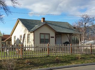 104 Joseph Ave, Tonasket, WA 98855