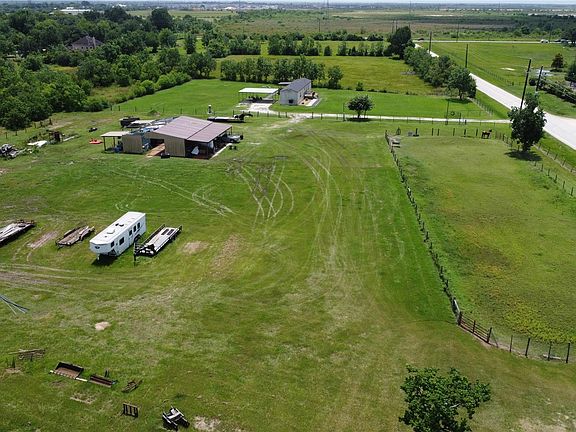 5th image of 17220 Kermier Rd