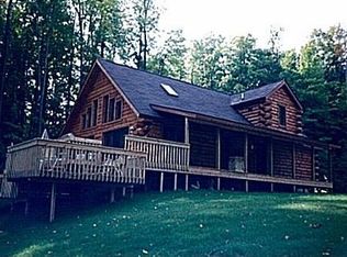 907 Negaunee Lake Dr, Evart, MI 49631