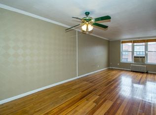 30-37 49th St #1A, Astoria, NY 11103
