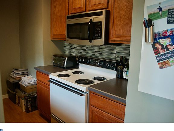 5th image of 130-36 Bread St #309