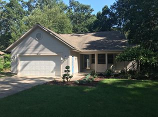 15331 Cove St, Grand Haven, MI 49417