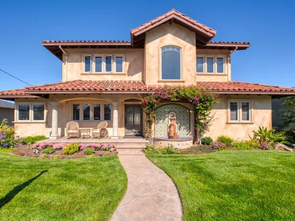 4175 Court Dr, Santa Cruz, CA 95062