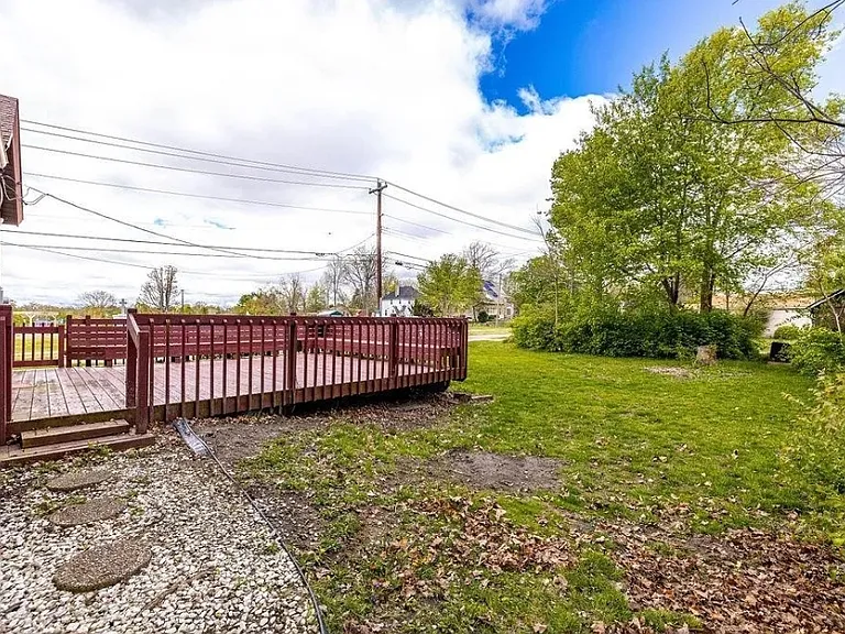 330 W Withrow St — Photo 23