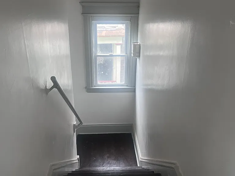 1610 W Onondaga St #1 — Photo 11