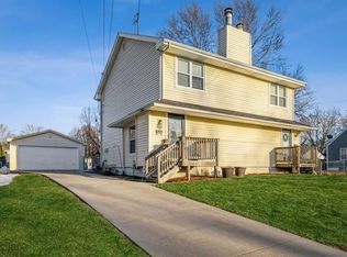 3213 48th St #0, Des Moines, IA 50310