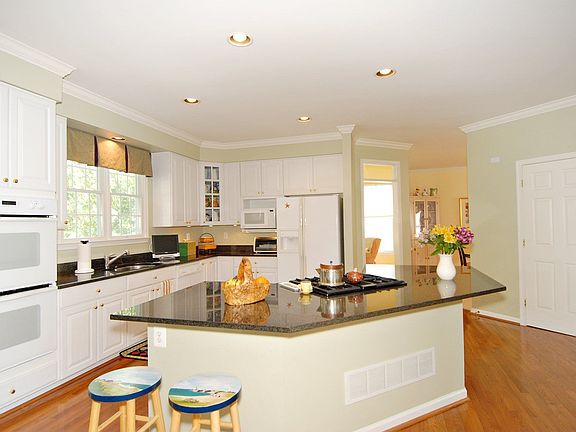 Gourmet Kitchen with Granite Counters