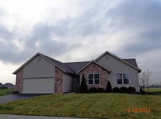 8052 Newberry Dr, Findlay, OH 45840