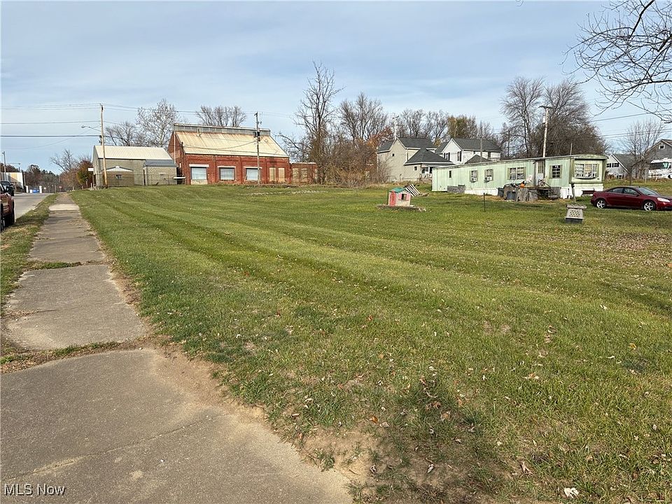 2nd image of N 2nd St