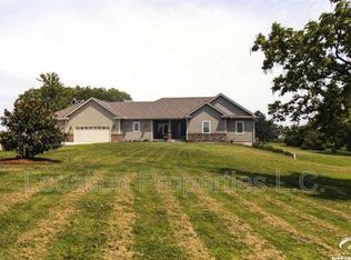 462 N 1700th Rd, Lawrence, KS 66049