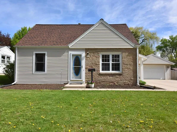 9030 W Harrison AVENUE, West Allis, WI 53227
