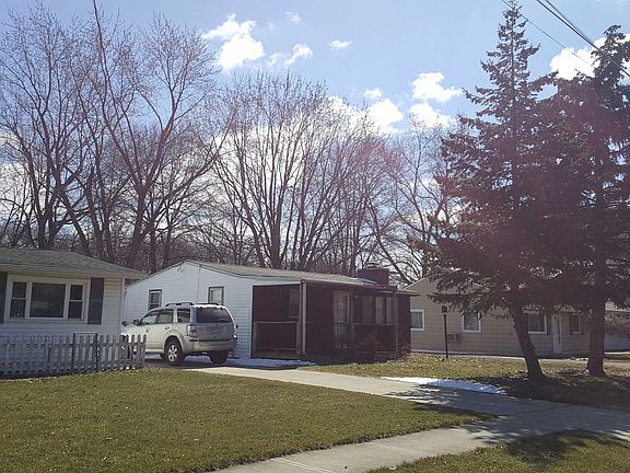 2nd image of 369 Wesley Ave