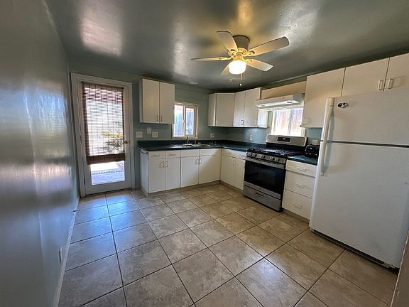 3rd image of 316 Longbranch Ave