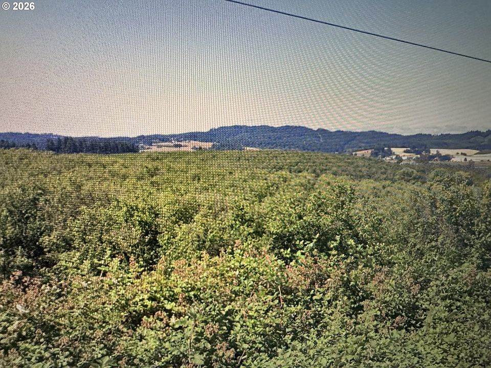1st image of 42680 SW Gaston Rd