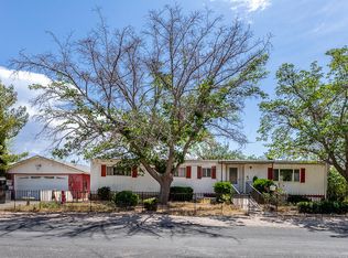 932 N Main St, Hurricane, UT 84737