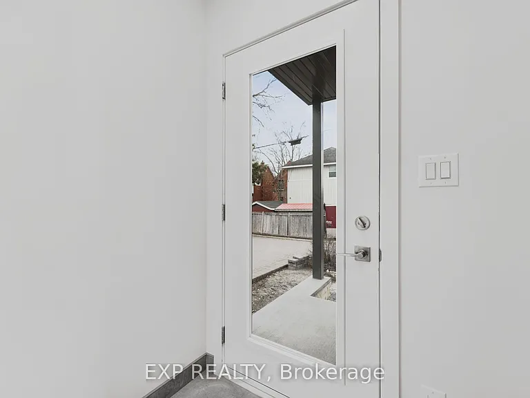 1650 Scott St #B — Photo 3