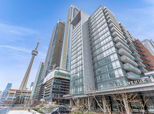 4K Spadina Ave #811, Toronto, ON M5V 3Z9