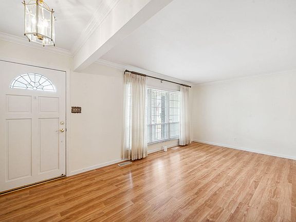 4th image of 10257 Alpena Dr