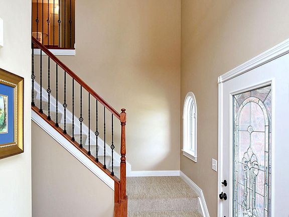 5th image of 1003 Trenton Ct