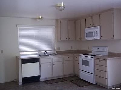 3rd image of 713 Glen Meadow Dr