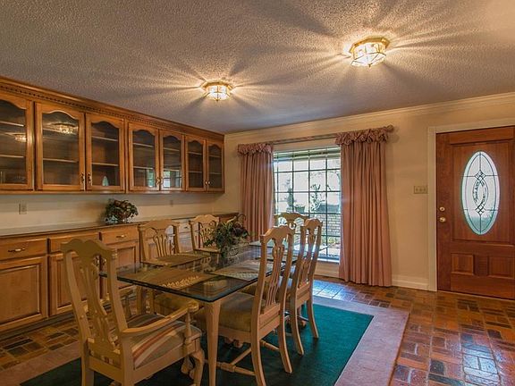 4th image of 5515 Clara Ct