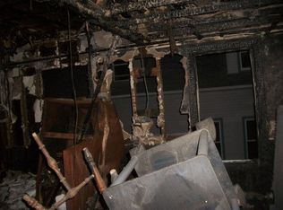 121 Merrifield St APT 3, Worcester, MA 01605