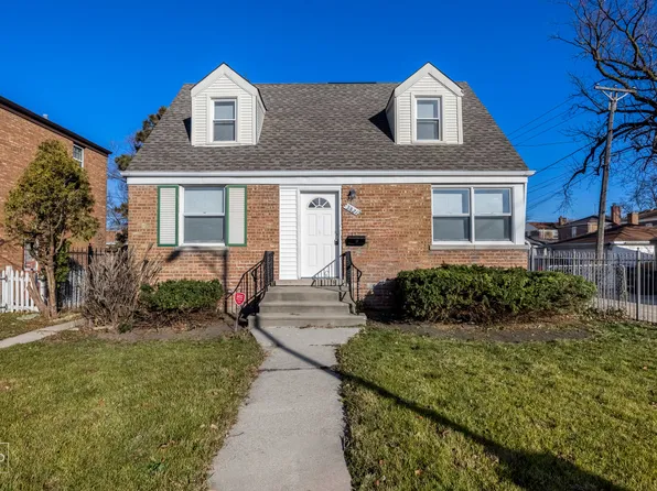 3821 Jackson St, Bellwood, IL 60104