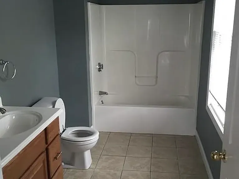 14 Calef St #16 — Photo 1