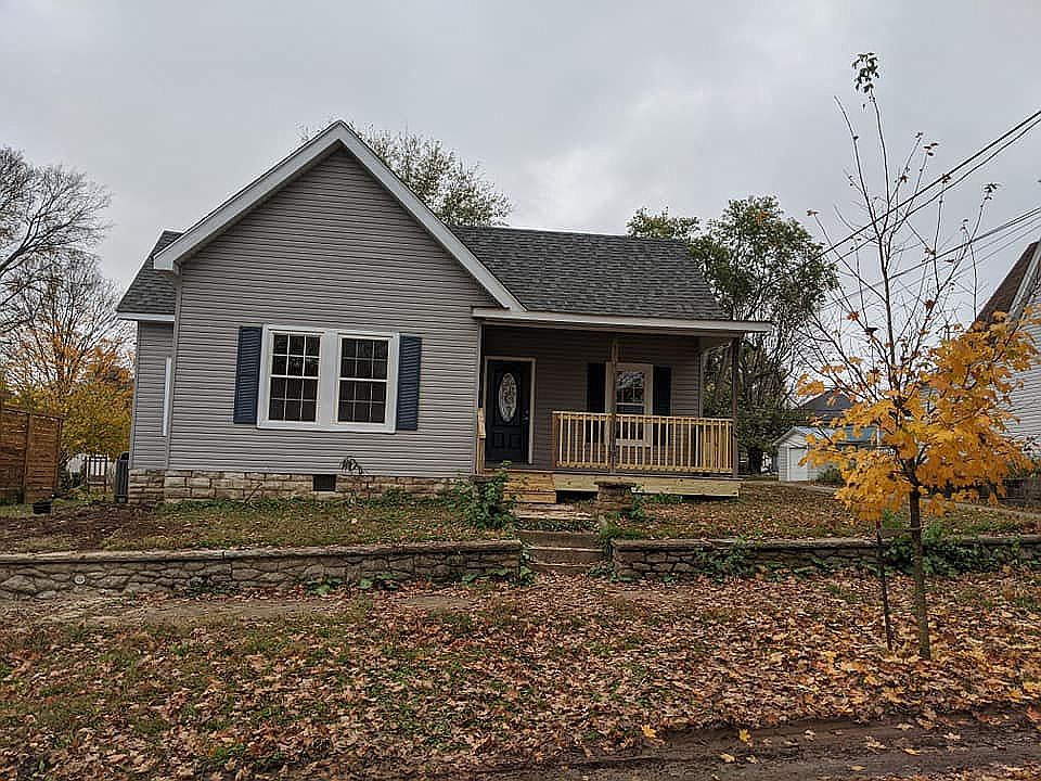 1st image of 601 N Water St