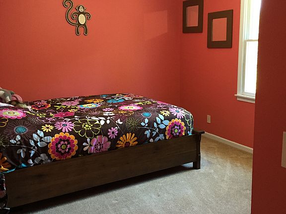 4th image of 15746 Kitchel Ln