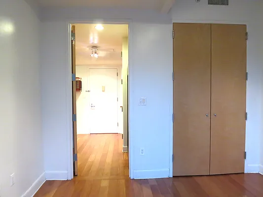 Rented by Brooklyn Heights Real Estate Inc | media 19