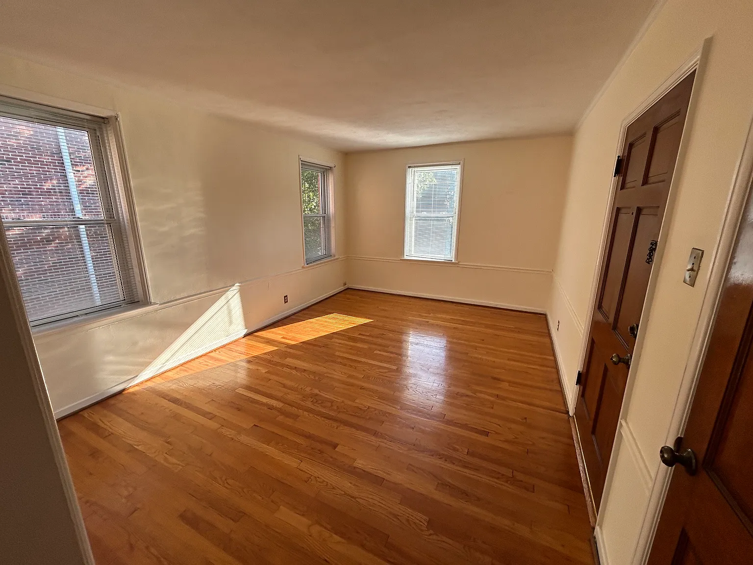 15 Brighton Way — Photo 2