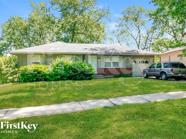 9807 Drury Ave