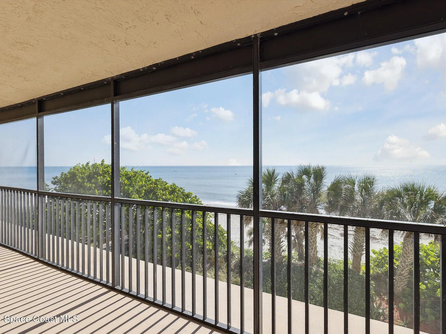 2 bed, 2.5 bath, 1650 sqft, $3,000 — Photo 4