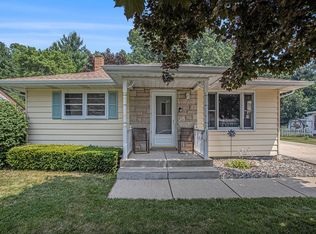 108 N Moorland Dr, Battle Creek, MI 49015