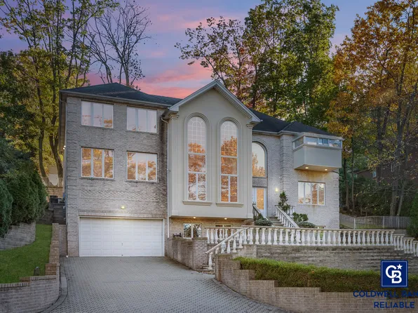 56 Portsmouth Avenue image 1 of 44