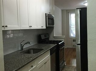 8525 120th St APT 3, Kew Gardens, NY 11415