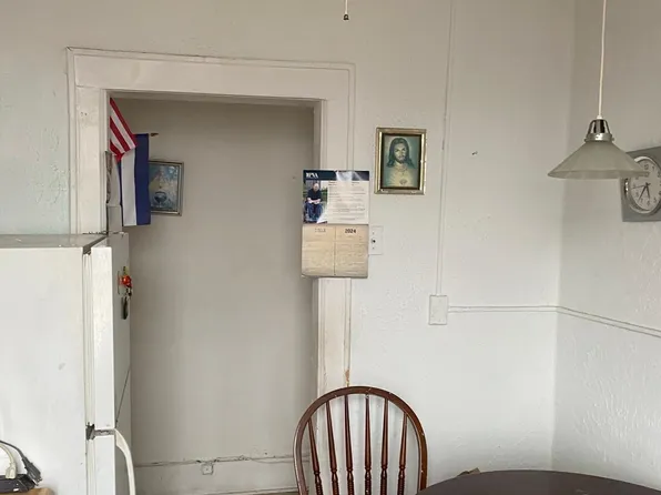 6414 Park Avenue image 9 of 18