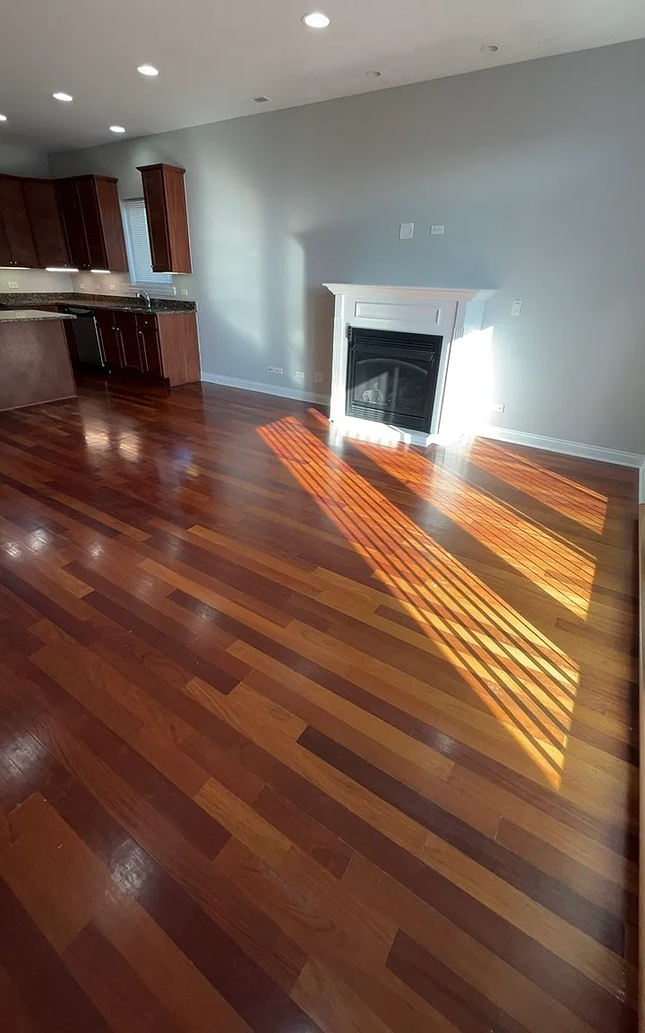 3 bed, 1000 sqft, $2,800 — Photo 1
