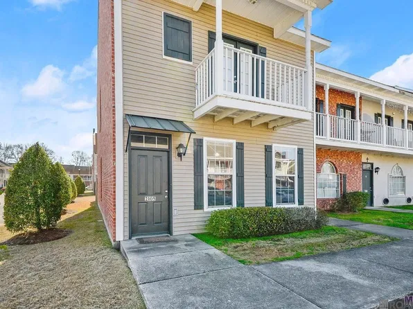 2105 Belle Pointe Aly, Baton Rouge, LA 70820