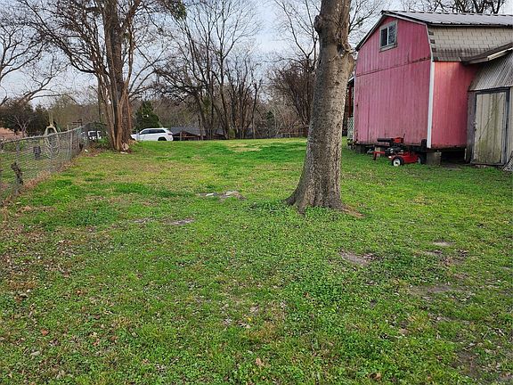 4th image of Henderson Harbor Cir