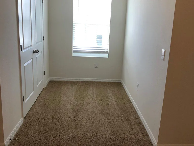 32938 Kaloko Rd #32938 — Photo 2
