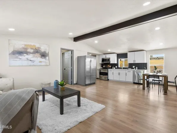 16523 N QUEEN ESTHER Drive, Surprise, AZ 85378