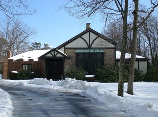 509 Bear Creek Lake Dr, Jim Thorpe, PA 18229