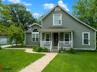 210 Sheldon Ave, Campus, IL 60920